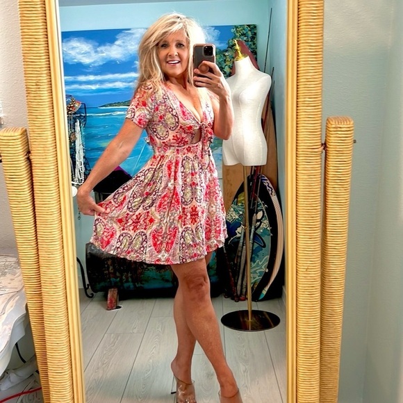 ⭐️Romeo & Juliet Couture,Flirty,Lightweight Tie-Front Dress, Side-Zip,EUC,Size M - Picture 1 of 8